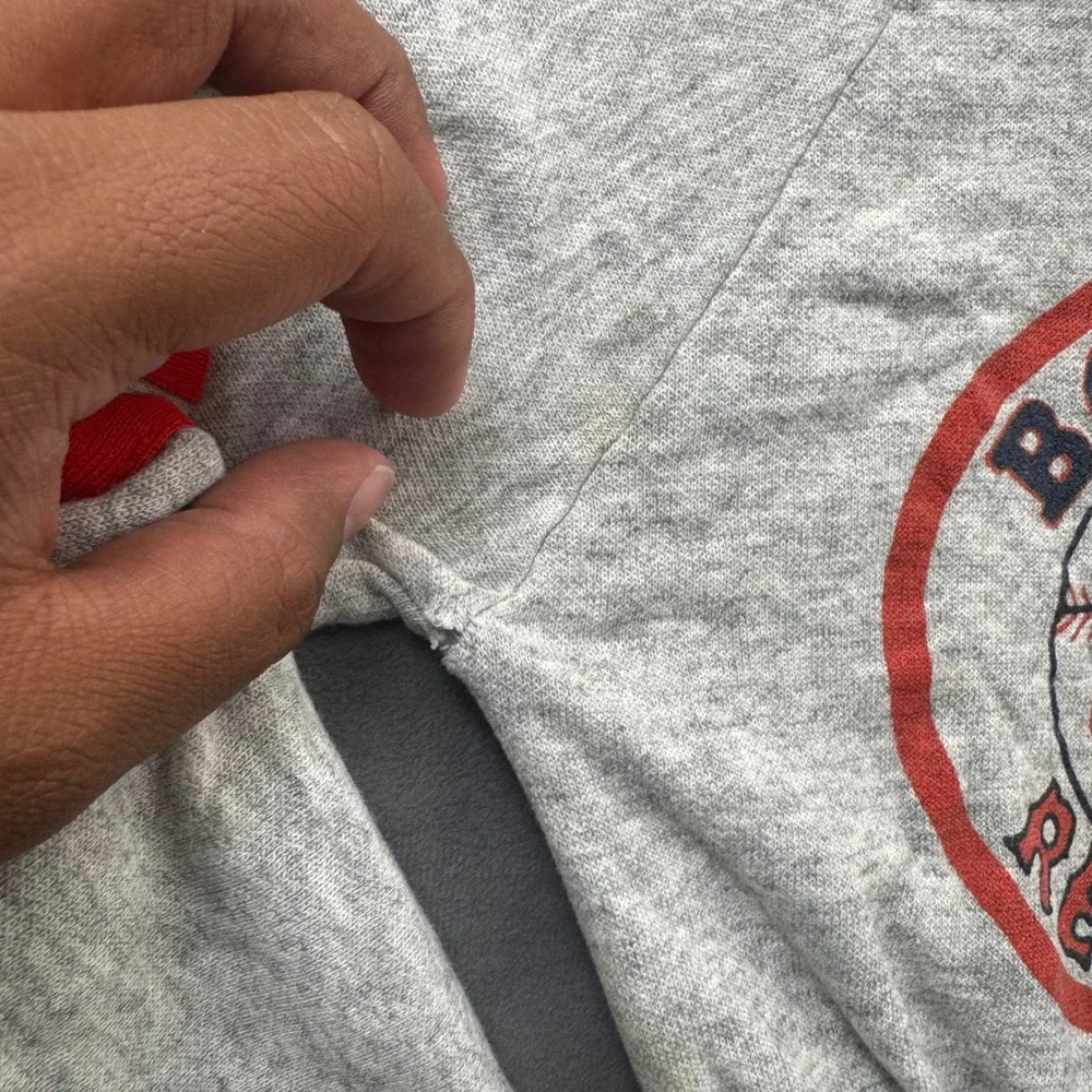 Vintage Boston Red Sox Youth Hoodie Gray Red Raglan Striped Sleeve Sweatshirt